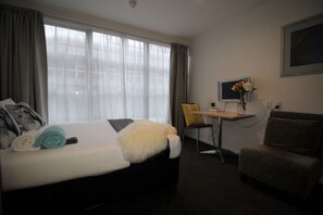 1 bedroom, iron/ironing board, free WiFi, bed sheets - Waldorf Tetra Apt with 2 Bathroom (Tetra 1013) (Auckland)