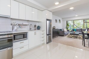 Apartment, 2 Bedrooms | Private kitchen - Spacious and Immaculate Apt Close to Sky Tower (Fiore 2 104) (Auckland)
