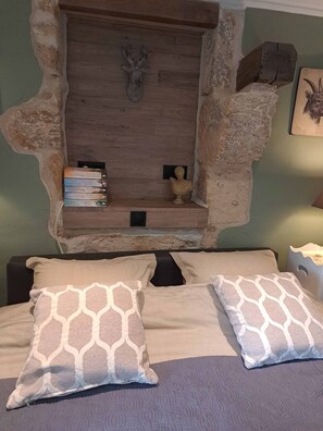 3 Schlafzimmer, Zimmersafe, Bügeleisen/Bügelbrett, kostenloses WLAN