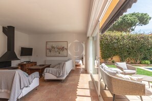Interior - Modern Villa with private pool ,  7 minutes walk to the beaches. (Palafrugell)