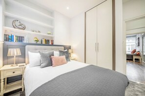2 Schlafzimmer, Bügeleisen/Bügelbrett, WLAN, Bettwäsche