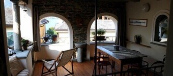 Edificio del siglo 17 en el centro histórico del lago de Orta