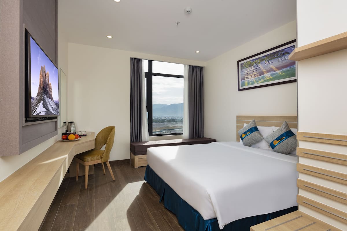 Deluxe Double Room, City View | View from room