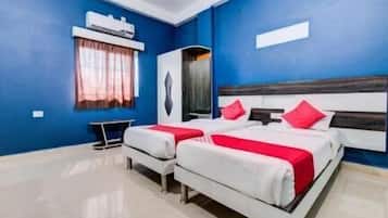 Rollaway beds, free WiFi