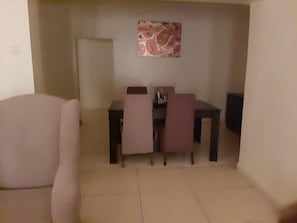 Electric kettle - The Capital Apartments (Abuja)