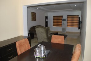 In-room dining - The Capital Apartments (Abuja)