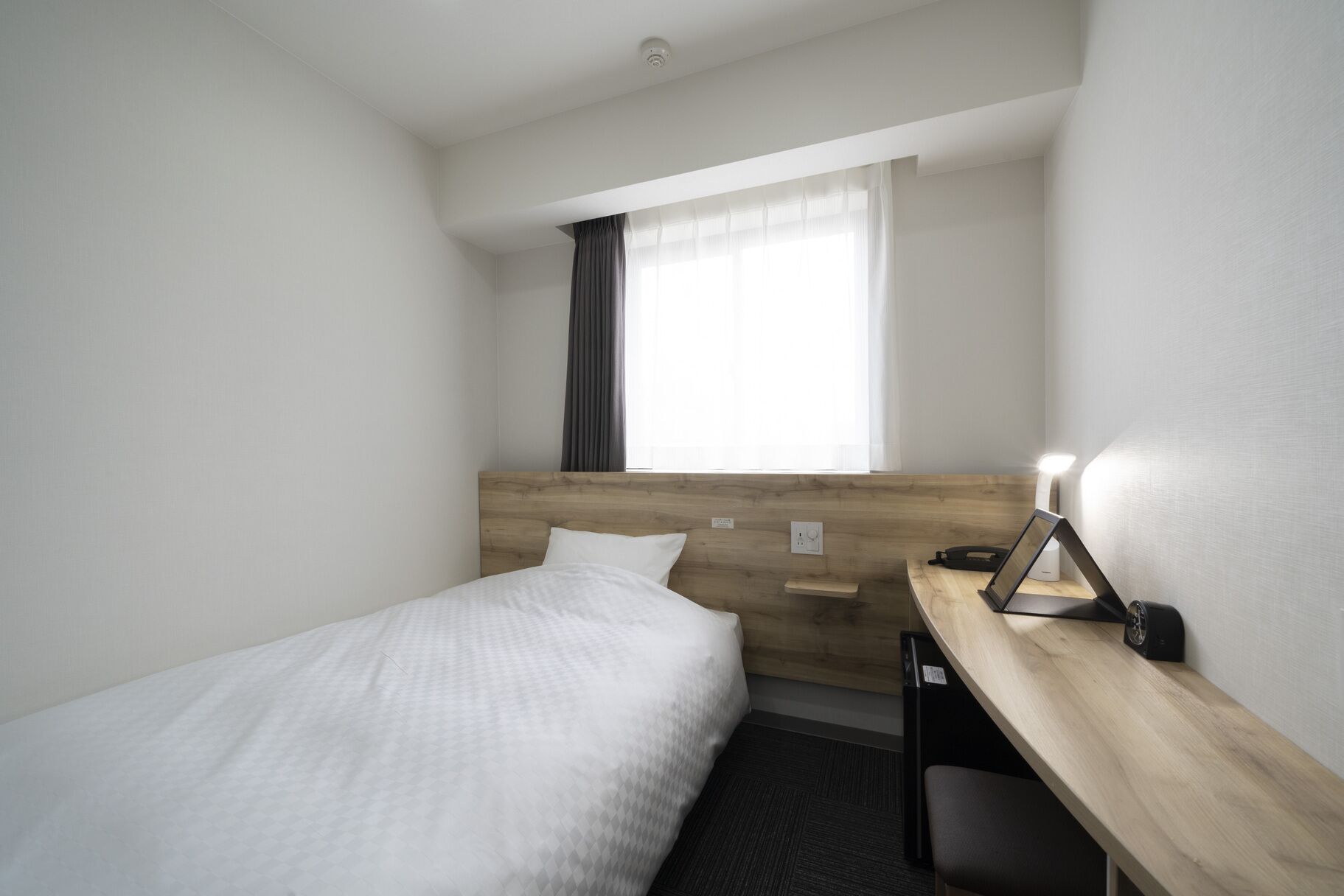 1 bedroom, desk, blackout curtains, free WiFi