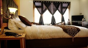 Quarto casal luxo | Wi-Fi de cortesia