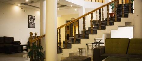 Sala de estar en el lobby