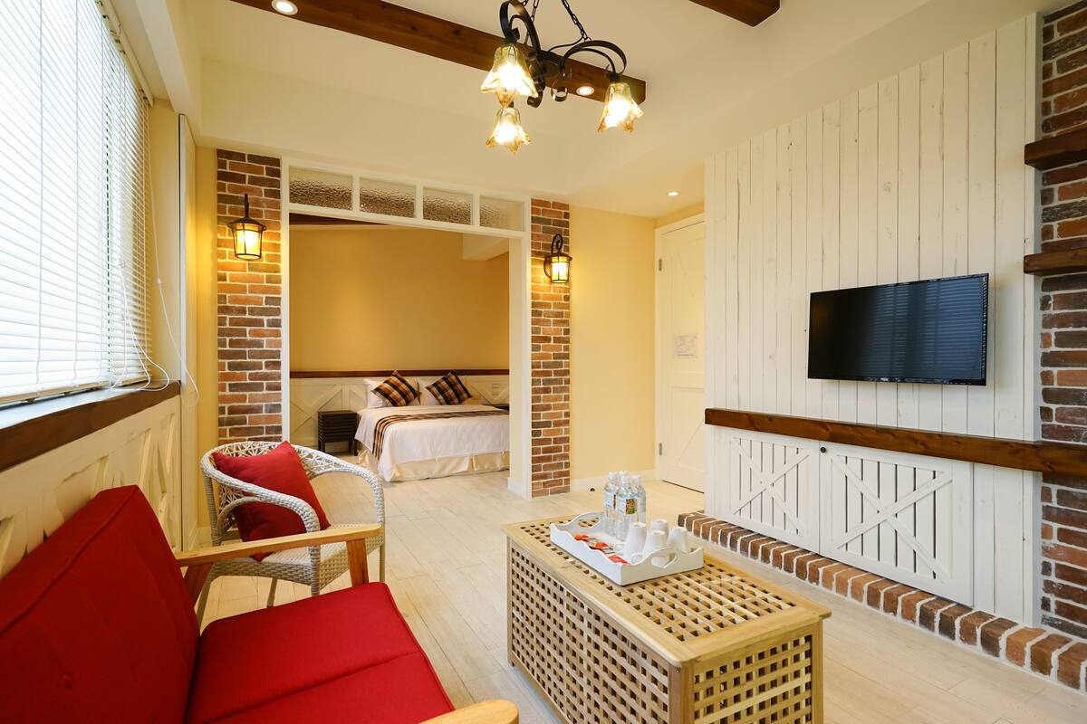 Quadruple Room, 2 Double Beds (Cottage) | Blackout drapes, rollaway beds (surcharge), WiFi (free), bed sheets
