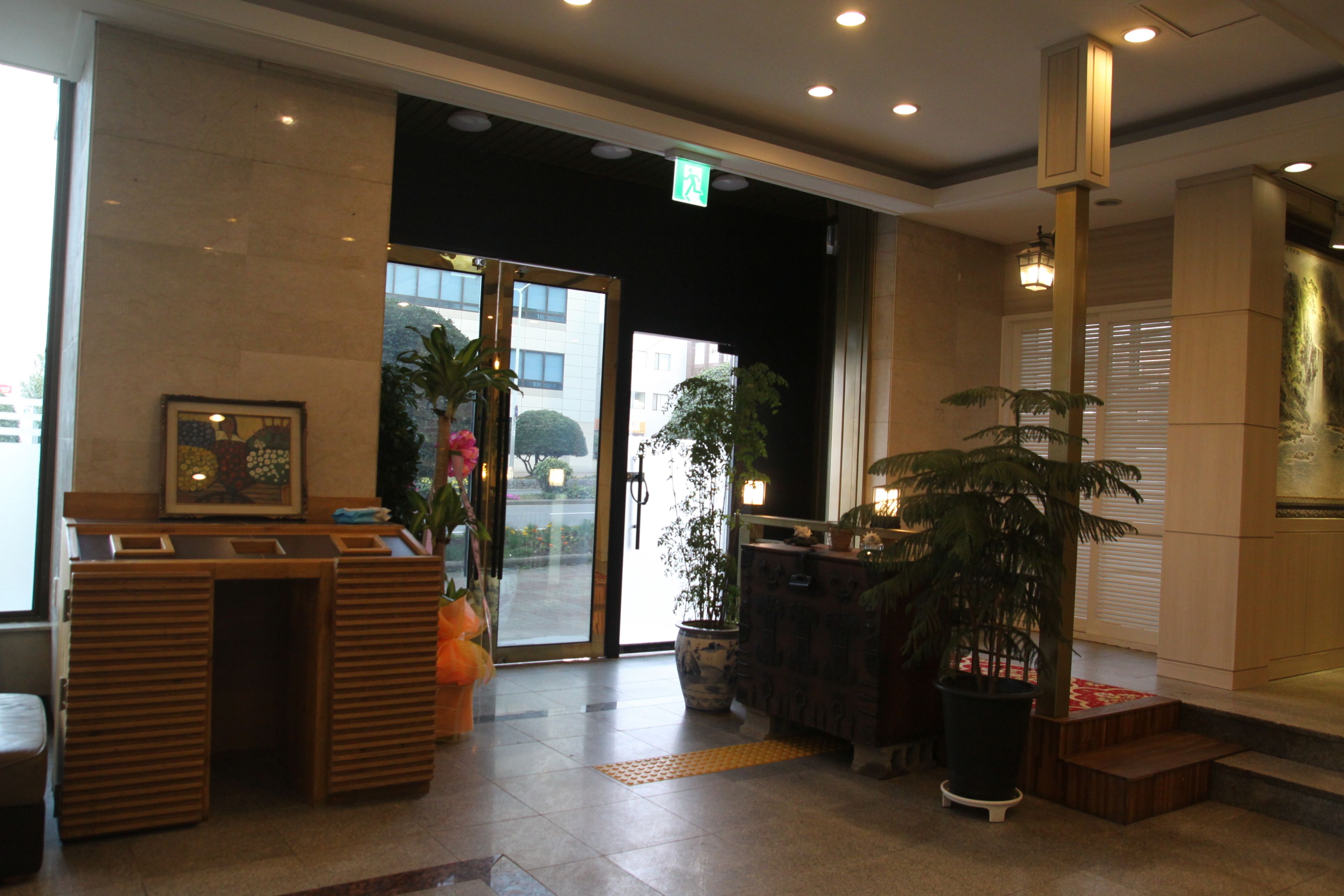 lobby