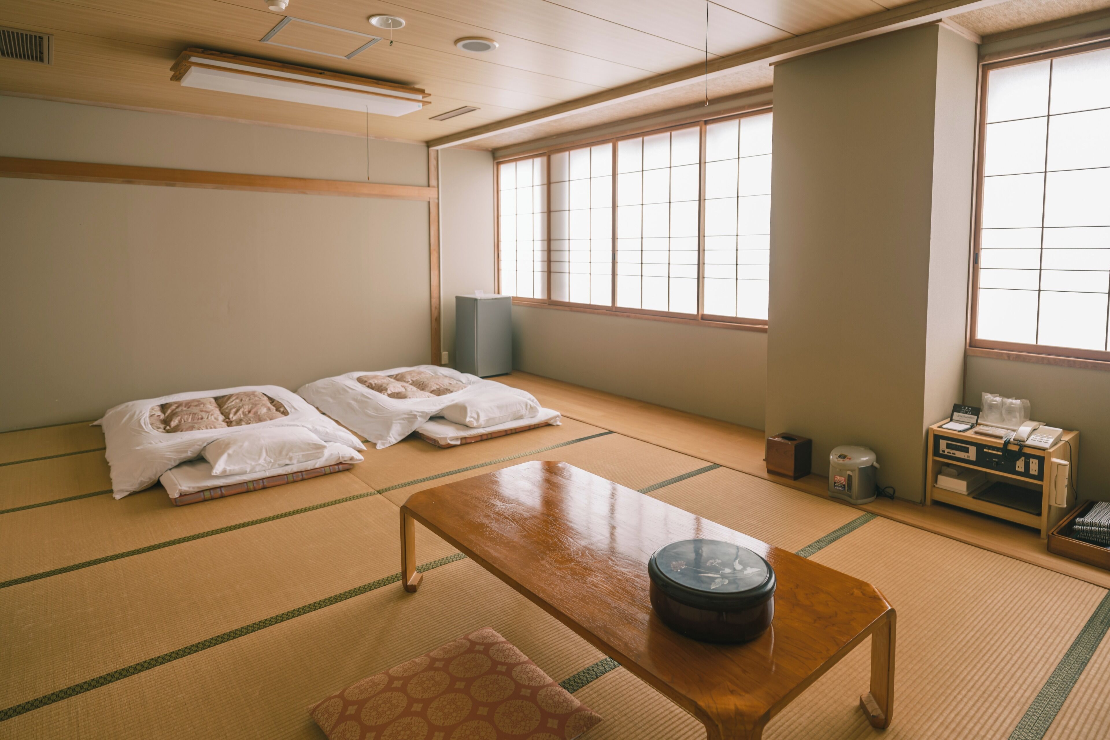 Family Quadruple Room | Desk, laptop workspace, WiFi (free)