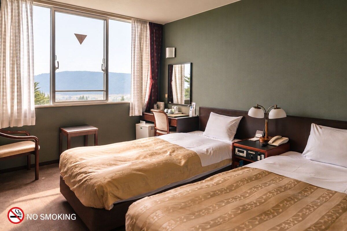 Twin room, smoking allowed