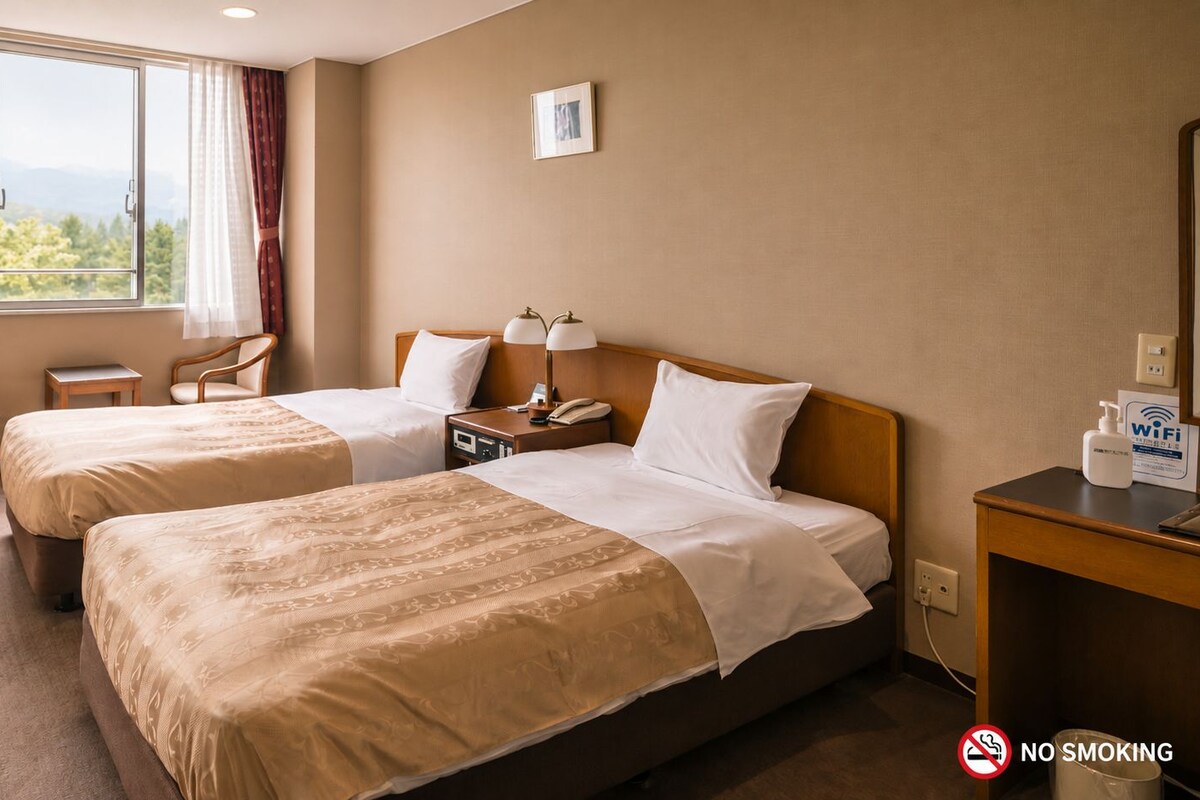 Deluxe Quadruple Room (Western Style)