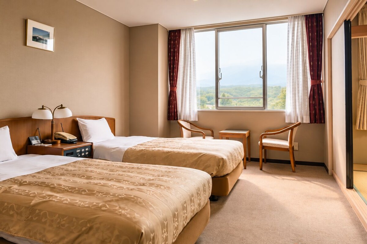 Standard Quadruple Room | Desk, laptop workspace, WiFi (free)