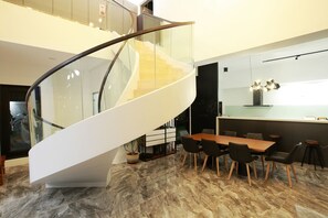 Interior detail - Easy Inn (Hengchun)