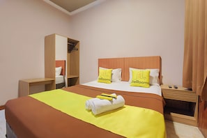 Free WiFi, bed sheets