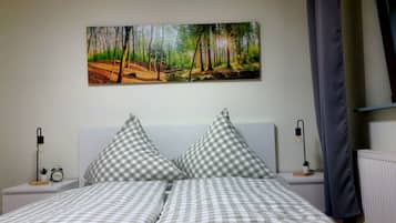 1 bedroom, free WiFi, bed sheets