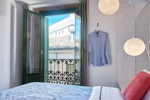 Double Room (con Balcon) | View from room - Madridcito (Madrid)