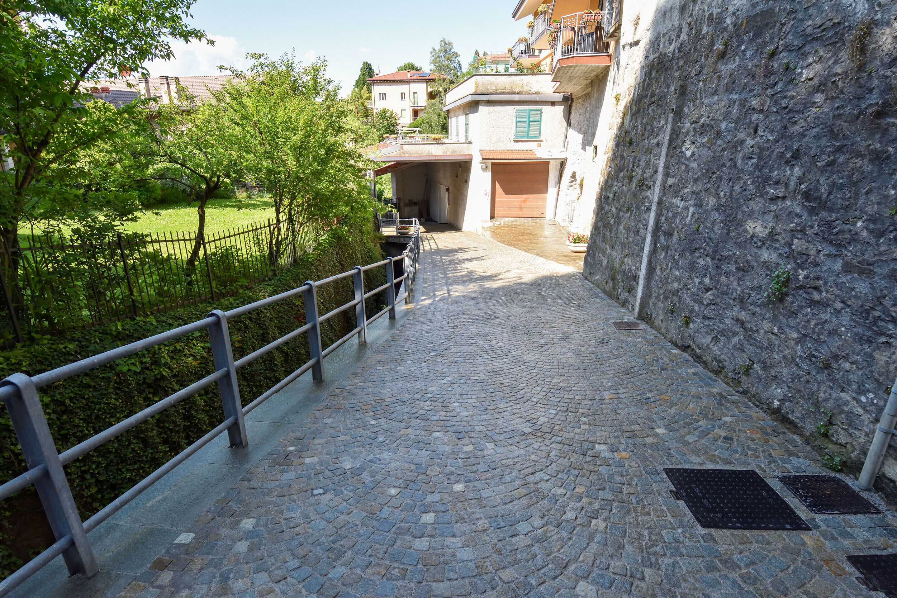 内部エントランス