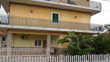 Façade de lâhĂ©bergement