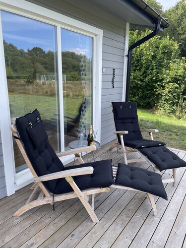 Willkommen in Österlen, einem neu gebauten Ferienhaus in der Nähe von Natur, Golf und Meer