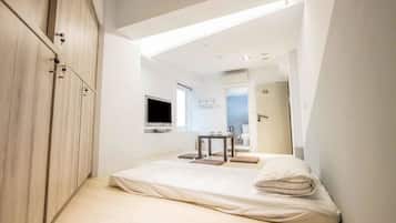 Family Suite | Premium bedding, in-room safe, laptop workspace, soundproofing