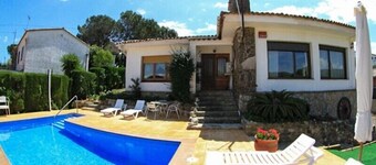 Club Villamar - Nice villa with private pool and parking space