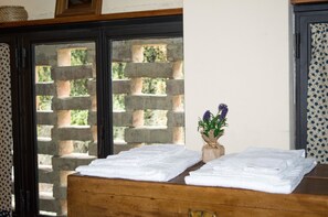 Double Room | Premium bedding, individually decorated, individually furnished, desk - B&B Il Fienile (San Gimignano)