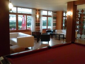 Meeting facility - Payet Apartments 6-8 Personas (Torroella de Montgrí)