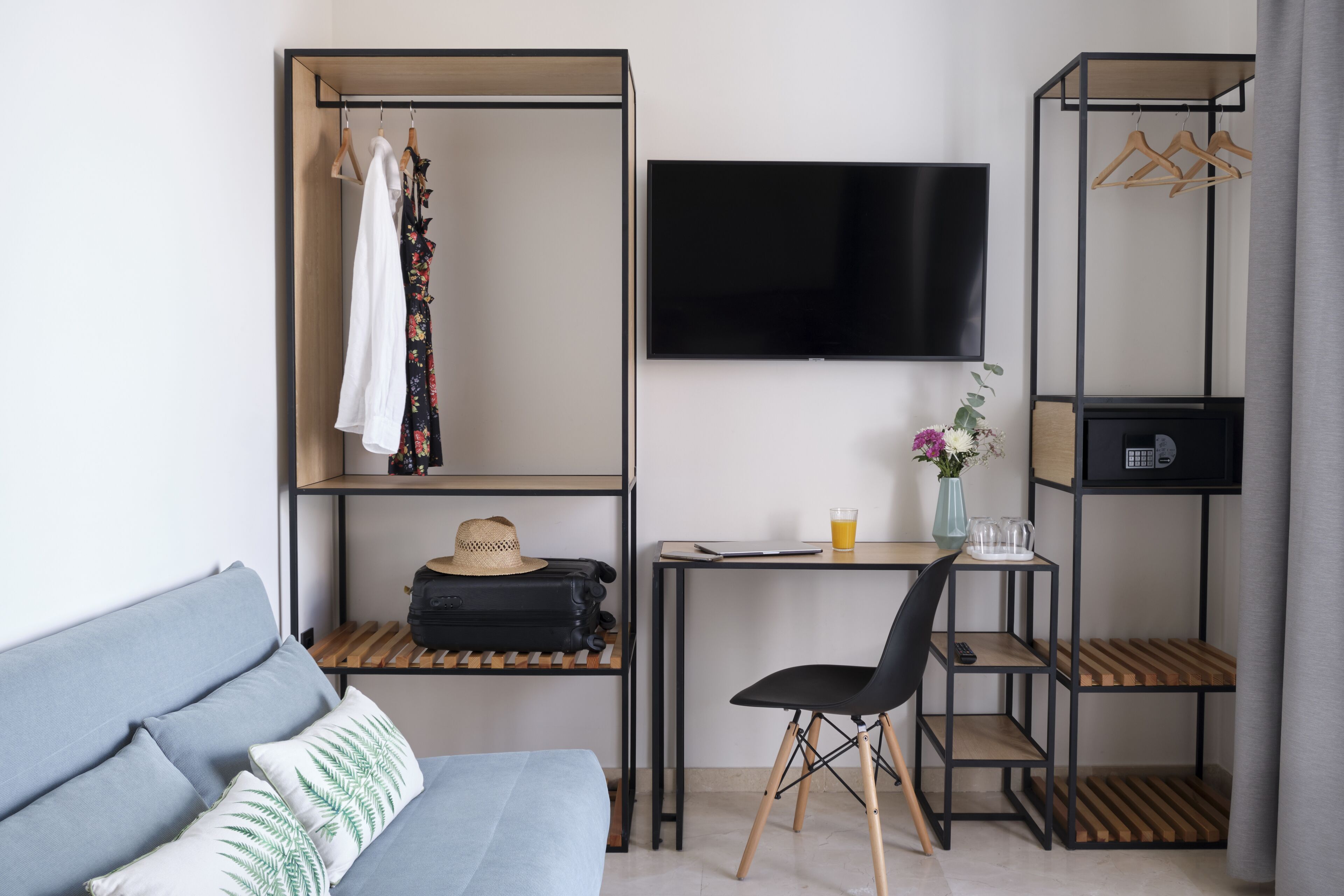 quadruple room, balcony | hypo-allergenic bedding, in-room safe, desk, blackout curtains