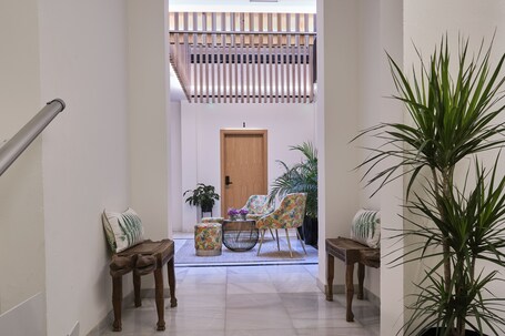 Sweet Sevilla Suites - view 3