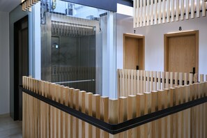 Lobby - Sweet Sevilla Suites - Smart Hotel (Seville)