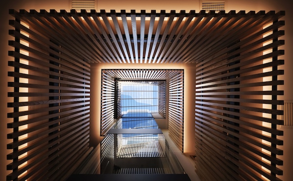 Lobby - Sweet Sevilla Suites (Seville)