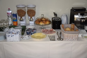 Daily buffet breakfast (EUR 4 per person)