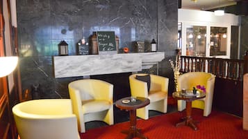 Bar (en la propiedad)