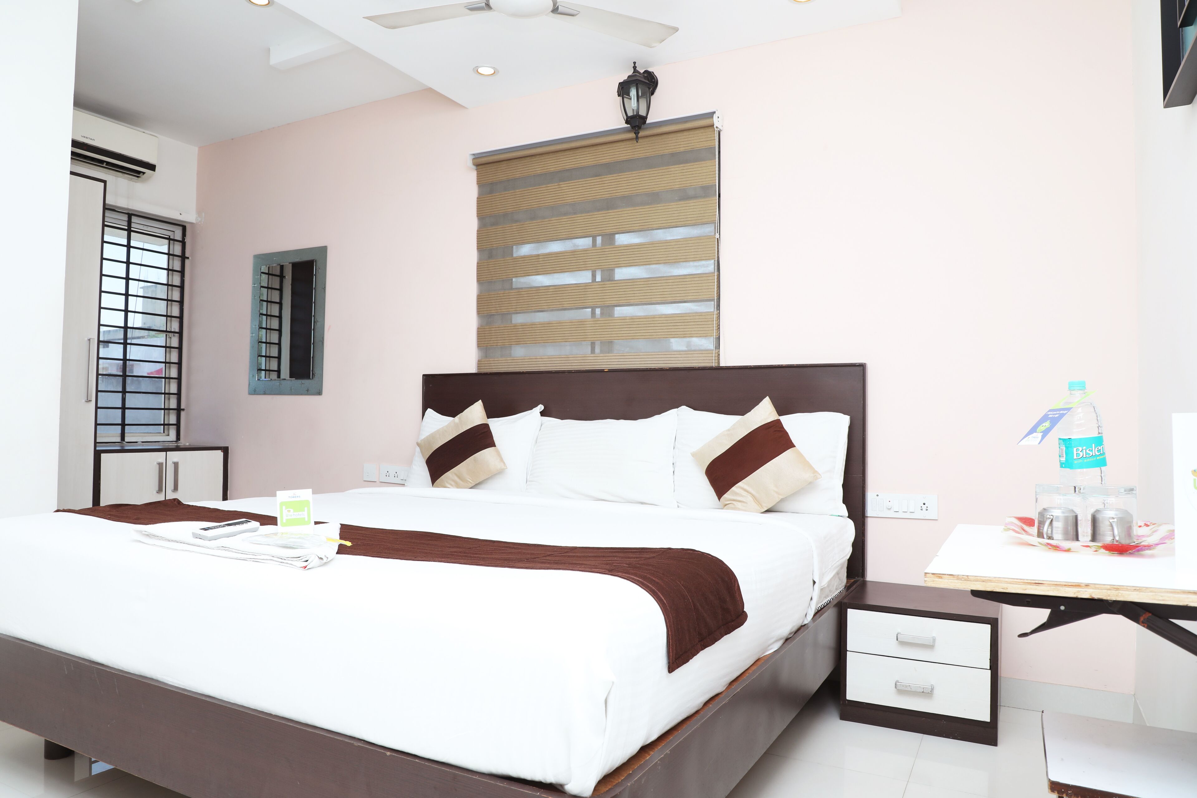 premium bedding, in-room safe, desk, iron/ironing board