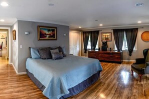 3 habitaciones y ropa de cama