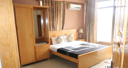 Grandeur Hotel Muzaffarabad