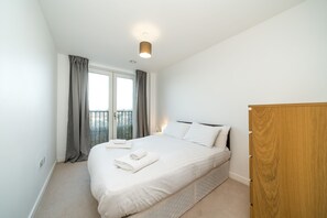 Apartamento (2 Bedrooms) | 2 quartos, ferros/tábuas de passar roupa, roupa de cama