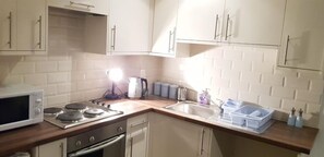 公寓 | 私人厨房 | 冰箱、微波炉、烤箱、炉灶