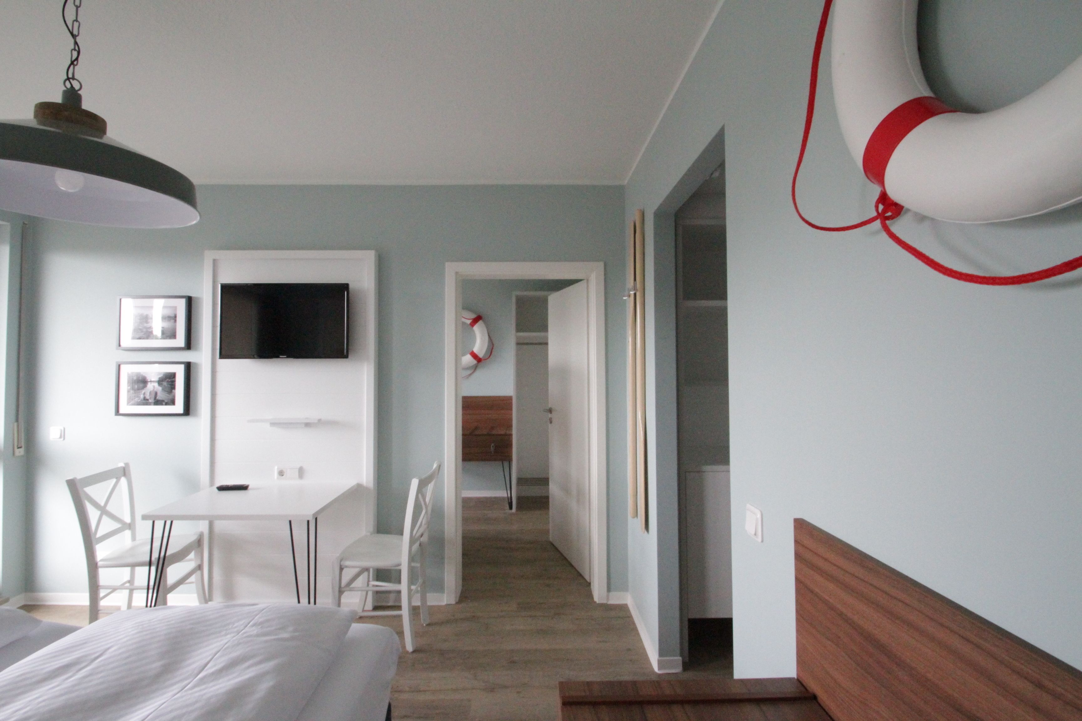 family room | hypo-allergenic bedding, blackout curtains, soundproofing