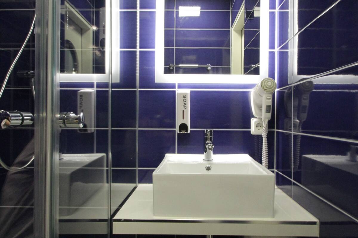 free toiletries, hair dryer, towels