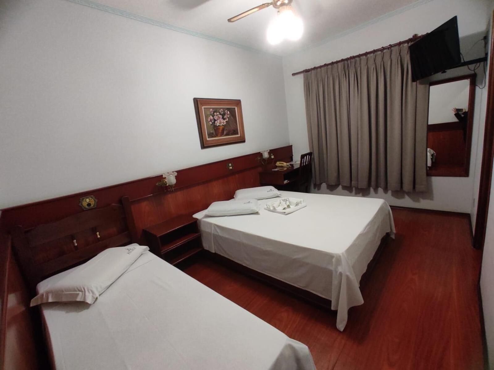 hypo-allergenic bedding, minibar, desk, blackout curtains