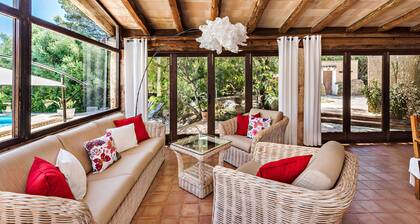 7 bedrooms, 5 bathrooms, 2 pools, 1 tennis court, 3 houses