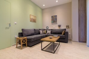 City apartman (Rooftop) | Nappalirész | Síkképernyős tévé