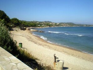 Beach nearby - Sun, sea, rest and space, on our still active finca (farm) from 6 ha, casita Dos (El P)