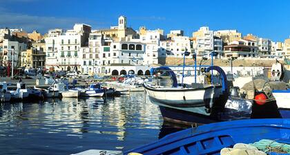 Sun, sea, rest and space, on our still active finca (farm) from 6 ha, casita Dos