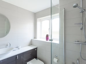 Bathroom - Ammonite (Poole)