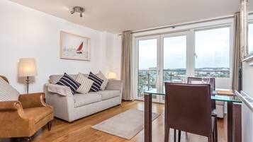 House (1 Bedroom) | Living area | 1-inch flat-screen TV with satellite channels, TV, DVD player